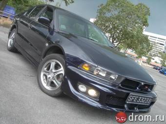 2003 Mitsubishi Galant Photos