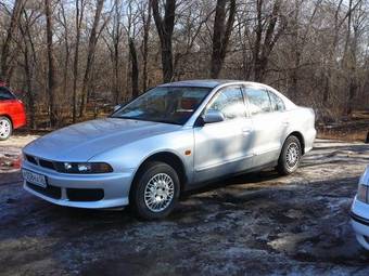 2003 Mitsubishi Galant Photos