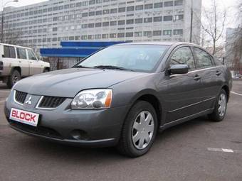 2003 Mitsubishi Galant Pictures