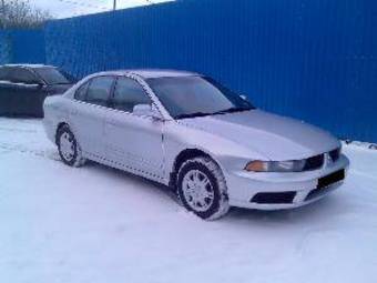 2003 Mitsubishi Galant Photos