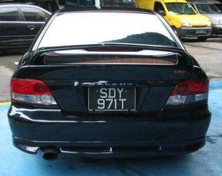 2003 Mitsubishi Galant Photos