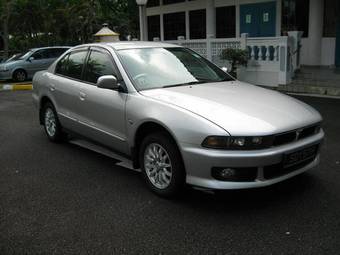 2003 Mitsubishi Galant Pictures