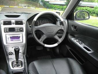2003 Mitsubishi Galant Photos