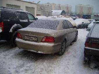 2003 Mitsubishi Galant Pictures
