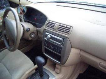 2003 Mitsubishi Galant Pictures