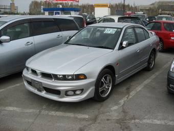 2003 Mitsubishi Galant Photos