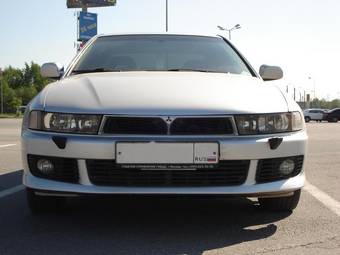 2003 Mitsubishi Galant Photos