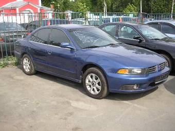 2003 Mitsubishi Galant Photos