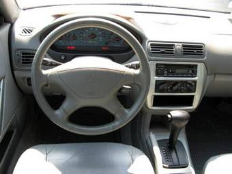 2003 Mitsubishi Galant Pictures