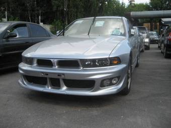 2003 Mitsubishi Galant Photos