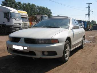 2003 Mitsubishi Galant Photos