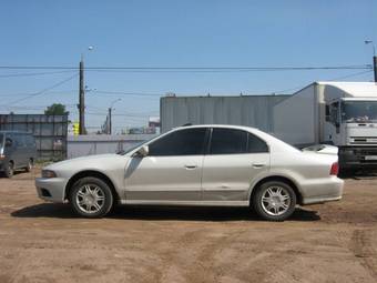 2003 Mitsubishi Galant Pics