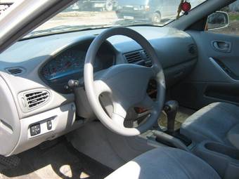 2003 Mitsubishi Galant Pictures