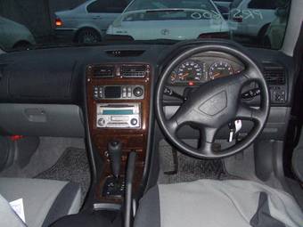 2003 Mitsubishi Galant Wallpapers