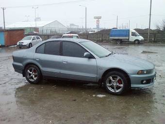 2003 Mitsubishi Galant Pics