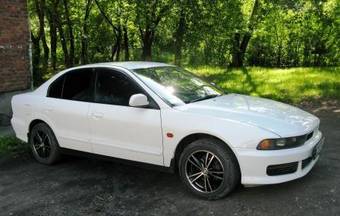 2003 Mitsubishi Galant Photos