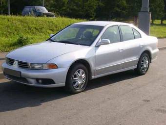 2003 Mitsubishi Galant Photos