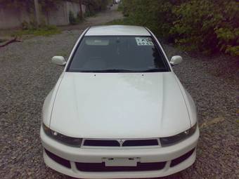 2003 Mitsubishi Galant Photos