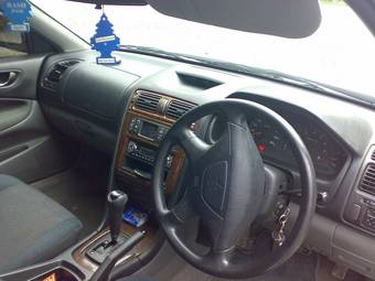 2003 Mitsubishi Galant Images