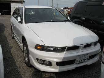 2004 Mitsubishi Galant Pictures