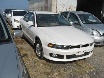 2004 Mitsubishi Galant Pictures