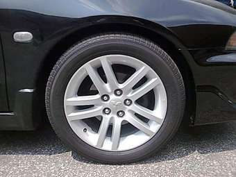 2004 Mitsubishi Galant Pictures
