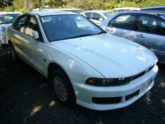 2004 Mitsubishi Galant Wallpapers