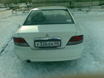 2004 Mitsubishi Galant Pictures
