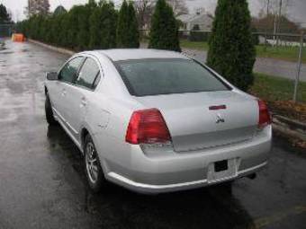 2004 Mitsubishi Galant Pictures