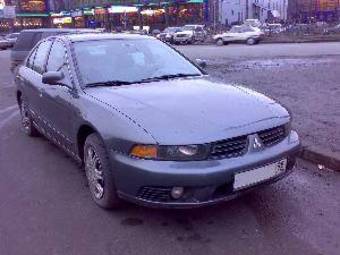 2004 Mitsubishi Galant Images