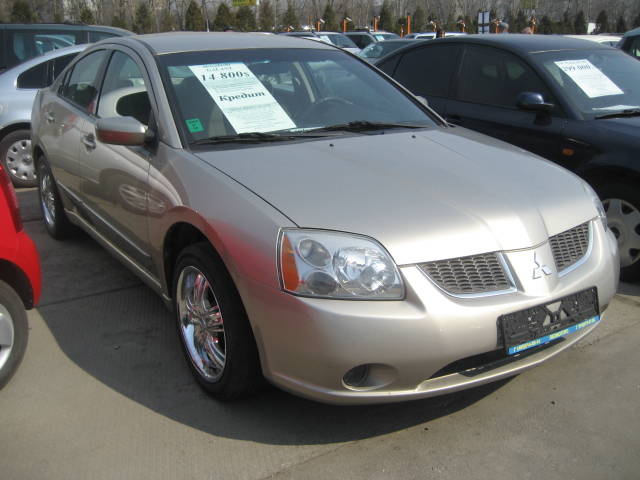 2004 Mitsubishi Galant
