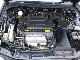 2004 Mitsubishi Galant Images