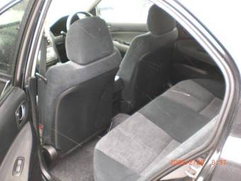 2004 Mitsubishi Galant Pics