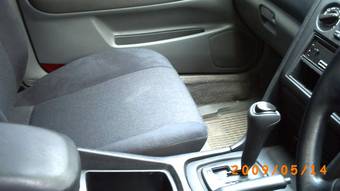 2004 Mitsubishi Galant Pictures