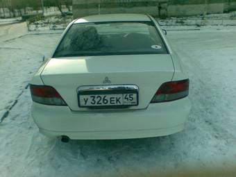 2004 Mitsubishi Galant Pictures
