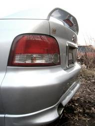 2004 Mitsubishi Galant Photos