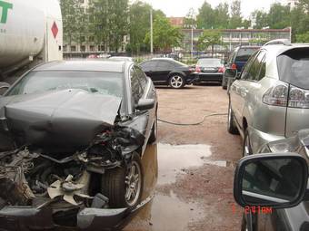 2004 Mitsubishi Galant Pics