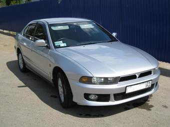 2004 Mitsubishi Galant Pictures