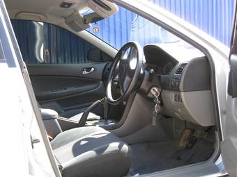 2004 Mitsubishi Galant For Sale