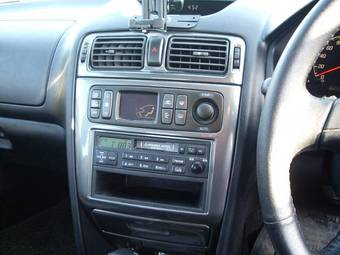 2005 Mitsubishi Galant Pictures