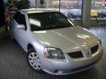 2005 Mitsubishi Galant Pictures