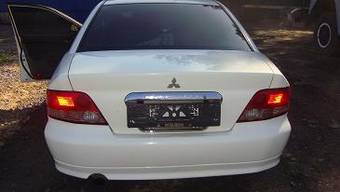 2005 Mitsubishi Galant Photos