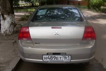 2005 Mitsubishi Galant Pictures