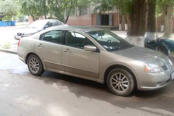 2005 Mitsubishi Galant Pictures