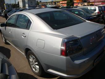 2006 Mitsubishi Galant Photos