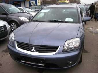 2007 Mitsubishi Galant Photos