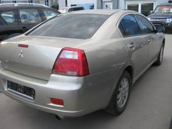 2007 Mitsubishi Galant Images