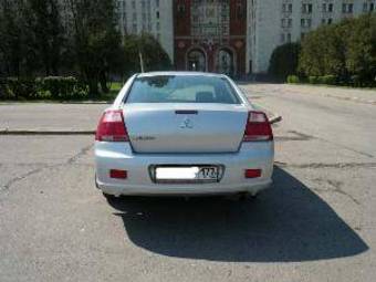 2007 Mitsubishi Galant Images