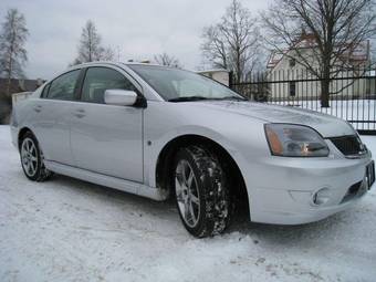 2007 Mitsubishi Galant Images