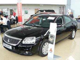2008 Mitsubishi Galant Photos